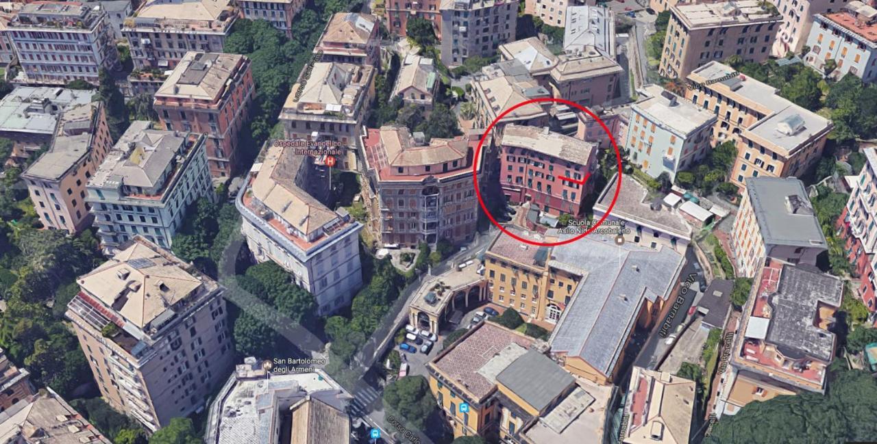 Piume Verdi Genua Buitenkant foto